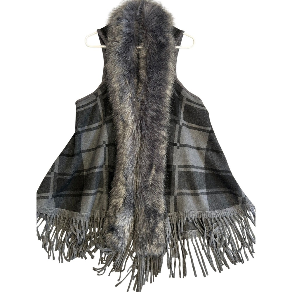 Creation Vest Women One‎ Size Grey Plaid Faux Fur Trim Fringe Knit Boho Goth